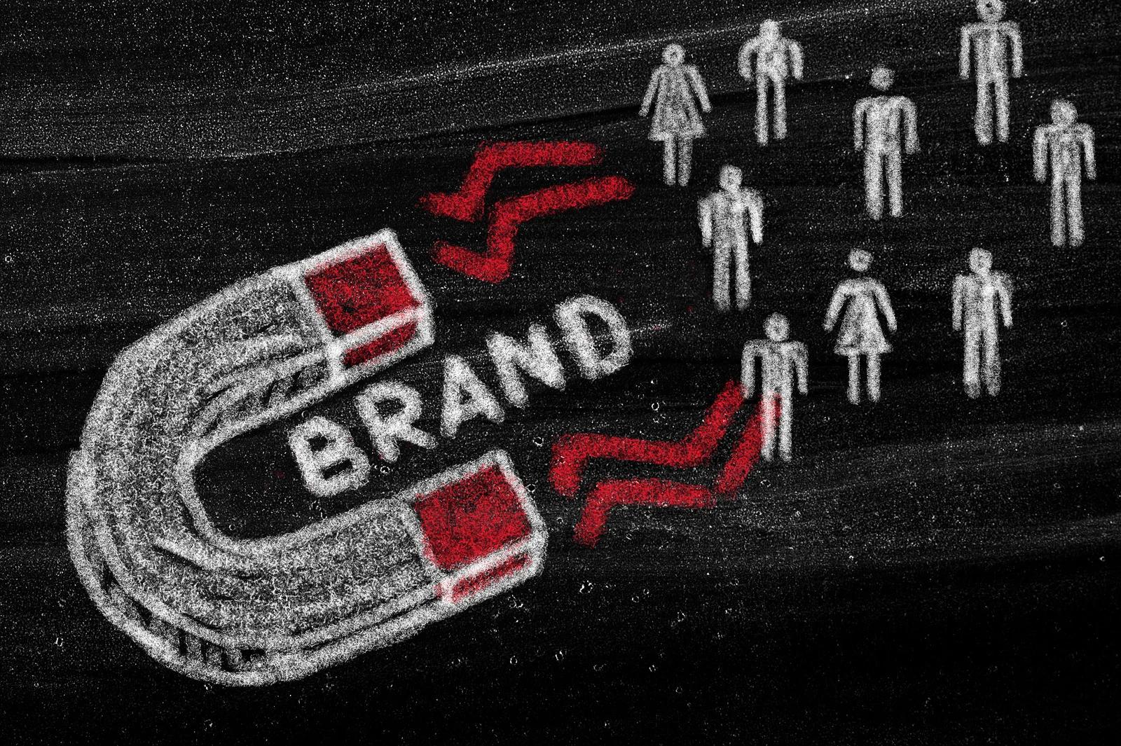 Behavioral printing menggunakan signage dan floor sticker di area retail